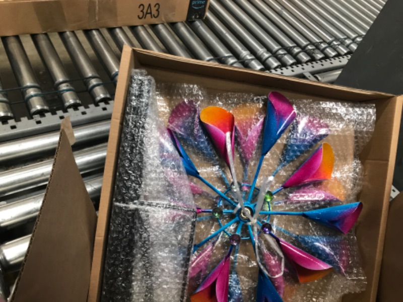 Photo 1 of Wind Spinner Outdoor Hangable Wind Spinners 360 Degrees Metal Colorful Wind Spinner for Yard and Garden
