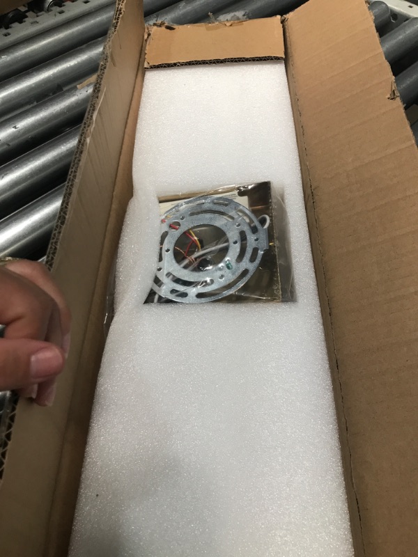 Photo 1 of (missing pieces) CCYCOL Gold Bathroom Light Fixtures Over Mirror 24 inch 18W LED Vanity Lights for Bathroom Modern Bath 