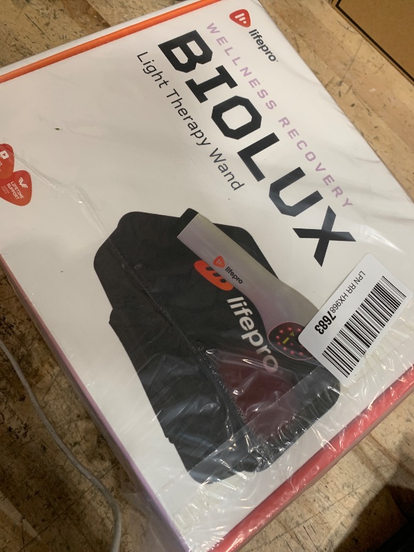 Photo 1 of Lifepro Infrared & Red Light Therapy Device for Joints & Muscles Pain Relief, Portable Near Infrared Light for Body & Face Inflammation, Compact & Effective Design - Use 3 wavelengths