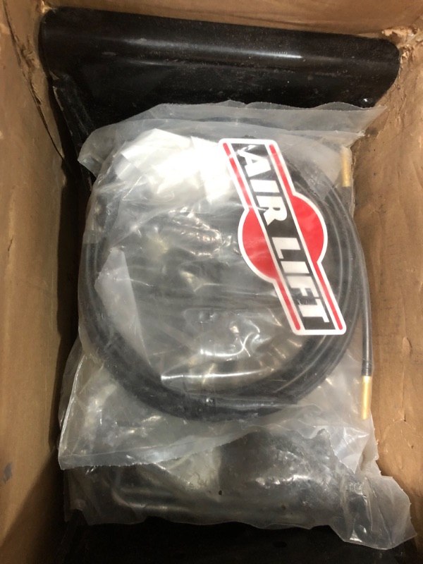 Photo 1 of (PARTS AND SPARES) Air Lift LoadLifter 5000 Air Spring Kit – Fits 2005-2010 Ford F-250/F-350 2WD & 4WD – 57212