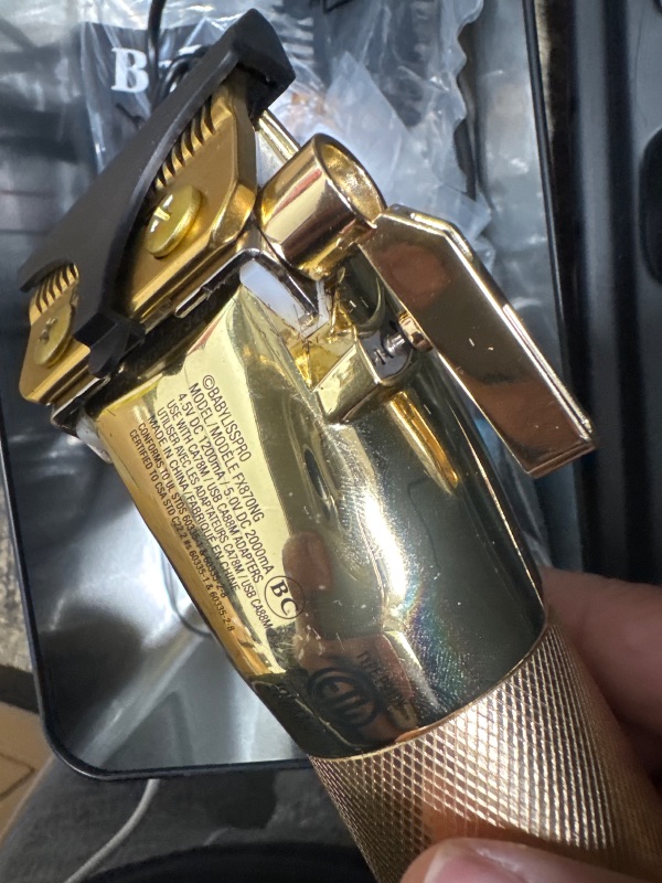 Photo 1 of *POWERS ON* BaBylissPRO GOLDFX+ All Metal Lithium Clipper
