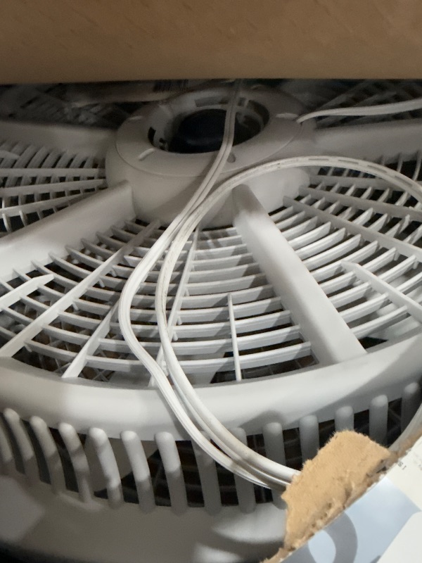 Photo 1 of ****PARTS ONLY ***** Lasko Wind Machine 20 In.
