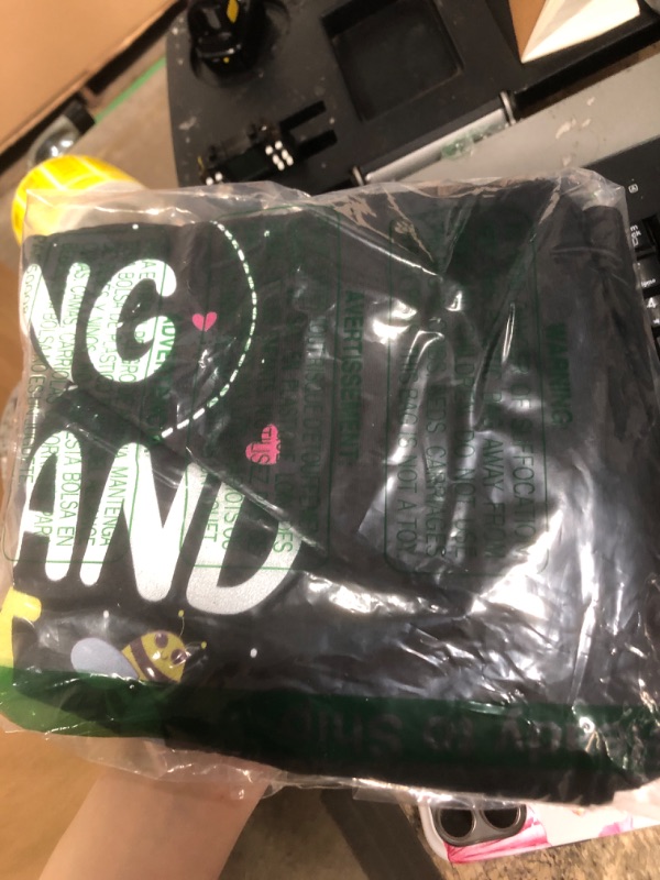 Photo 1 of 100 Days Of Beeing Kind And Smart Bee 100th Day Of School T-Shirt SIZE: M