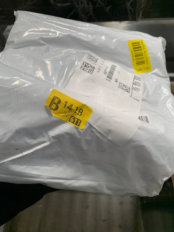 Photo 1 of 10-Pack Clear Vinyl Zippered Storage Bags 9 x 11 x 2 Inch with Display Pocket