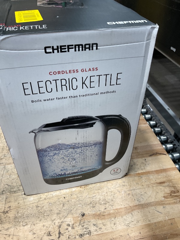 Photo 1 of **ITEM NOT FUNCTIONING UNSURE IF ITS THE BASE OR KETTLE ITSELF PARTS ONLY ITEM*** Chefman 1.7 er Electric Glass Tea Kettle, Fast Hot Water Boiler, One Touch Operation, Boils 7 Cups, Swivel Base & Cordless Pouring, Auto Shut-Off