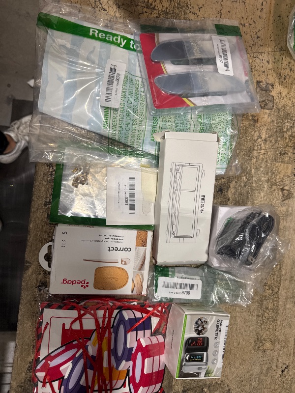 Photo 1 of *NON-REFUNDABLE* BUNDLE OF ASSORTED ITEMS  (ITEMS:10) 