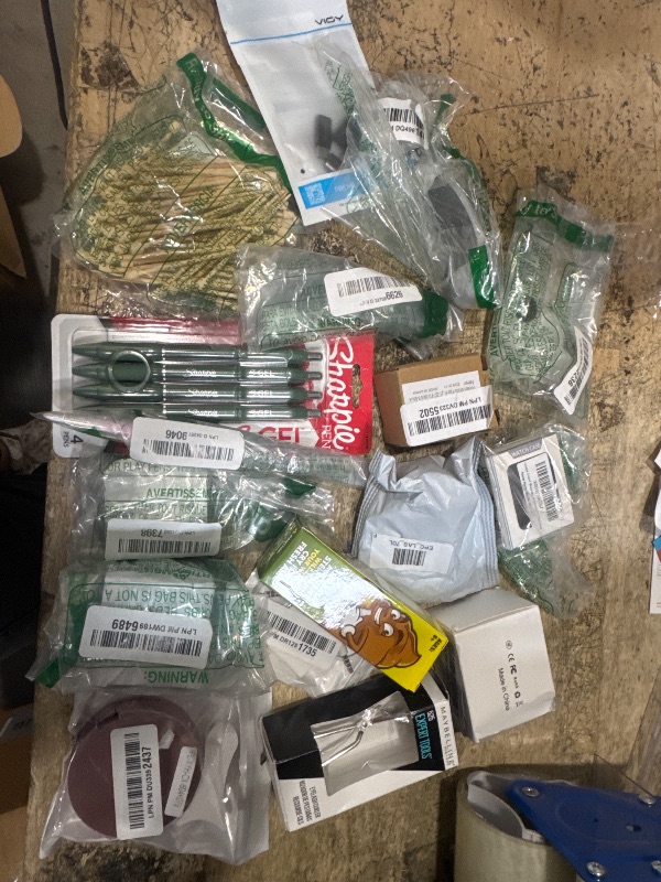 Photo 1 of *NON-REFUNDABLE* BUNDLE OF ASSORTED ITEMS (ITEMS:17)