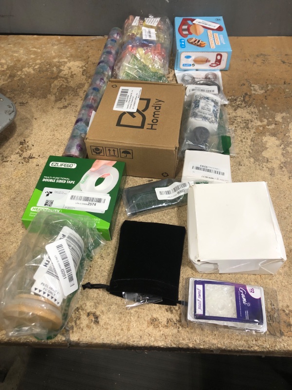 Photo 1 of **FINAL SALE BUNDLE OF MISCELLANEOUS ITEMS NON-REFUNDABLE**