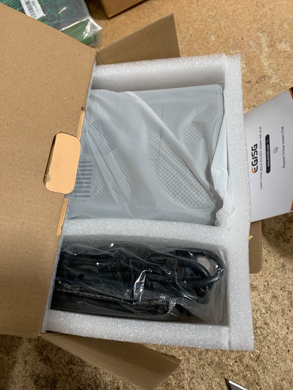 Photo 1 of [One-Button Focus] Mini Projector with 5G WiFi and Bluetooth, 4K Outdoor Smart Projector with Carry Bag, Portable Movie Projector with Zoom, Home Theater Projector for Phone/TV Stick/PC