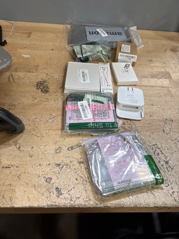 Photo 1 of **FINAL SALE BUNDLE OF MISCELLANEOUS ITEMS NON-REFUNDABLE**