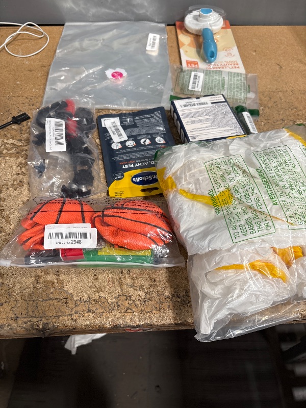 Photo 1 of **FINAL SALE BUNDLE OF MISCELLANEOUS ITEMS NON-REFUNDABLE**