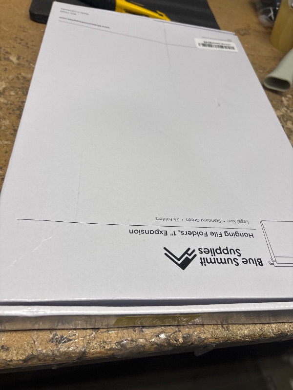 Photo 1 of 25 Blue Summit Supplies Legal Size Hanging File Folders - Expandable Hanging File Folders with 1" Expansion, Standard Green, Durable 12pt Paper, Includes 25 Plastic Tabs and Inserts