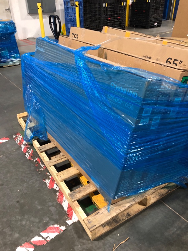 Photo 1 of ***FOR PARTS ONLY, NO RETURNS, FINAL SALE!!*** PALLET OF MULTIPLE TVS