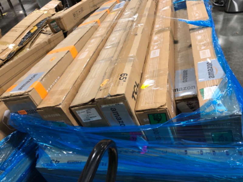 Photo 1 of ***FOR PARTS ONLY, NO RETURNS, FINAL SALE!!*** PALLET OF MULTIPLE TVS