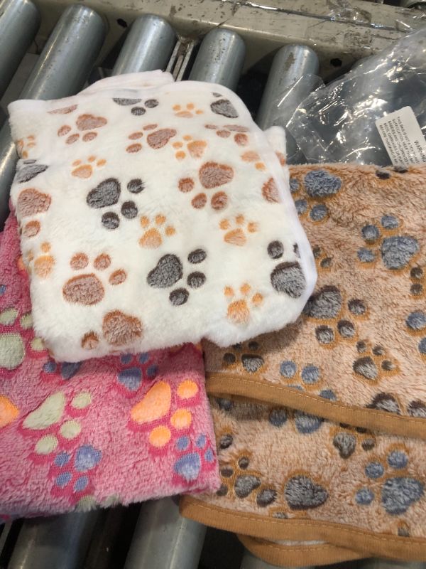 Photo 1 of 1 Pack 3 Blankets Super Soft Fluffy Premium Fleece Pet Blanket Flannel Throw for Dog Puppy Cat Paw Brown/Pink/White Small(23x16 inch)