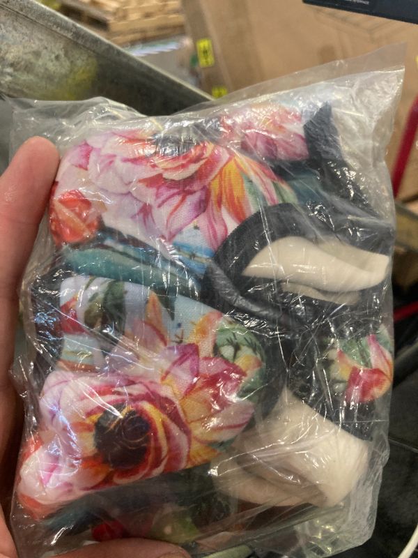 Photo 1 of ***STOCK PHOTO REFERENCE ONLY PLEASE SEE ALL PHOTOS***USED***Hibiscus Floral Leaf Print Elastic Car Steering Wheel Cover for Women,Non-Slip,Breathable,Universal 15 Inch