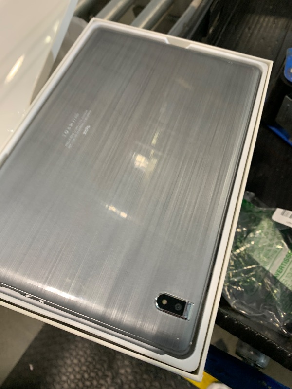 Photo 1 of **CHARGERS MISSING***Android 14 Octa-Core 10 inch Tablet, 12GB RAM + 64GB ROM, 1TB Expand, 6000mAh Battery, 2.4G+5G Wi-Fi 6, 2MP+8MP Dual Camera, Bluetooth, 1280x800 FHD IPS Display