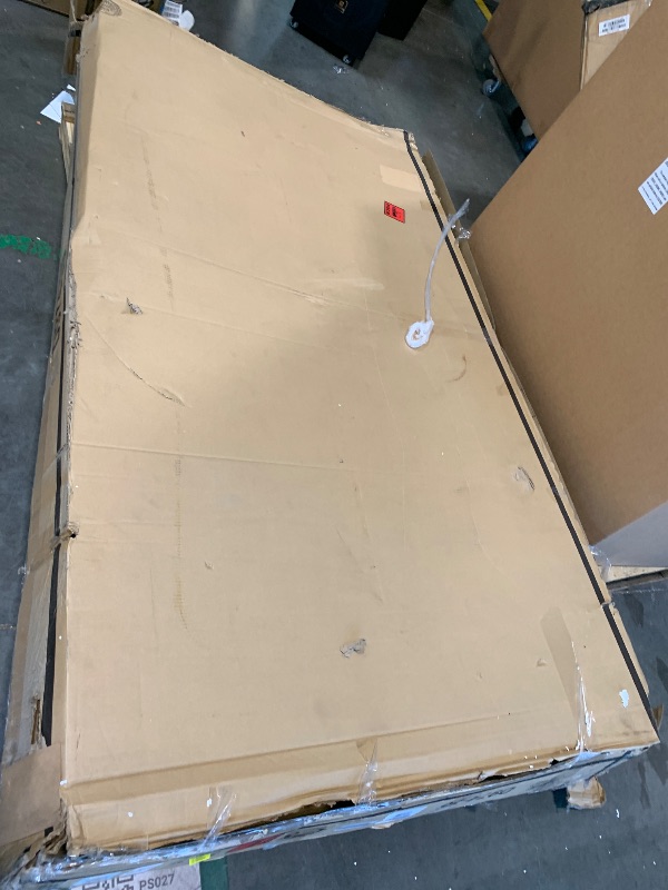 Photo 1 of *** VERY USED MISSING PARTS ***** Signature Design by Ashley Cabalynn Farmhouse Dining Extension Table with 1 Removable Center Leaf, Light Brown