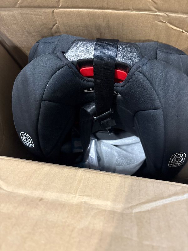 Photo 1 of **USED**Graco Tranzitions 3-in-1 Harness Booster Car Seat, Forward Facing Car Seat, Highback, to Backless Booster, Black