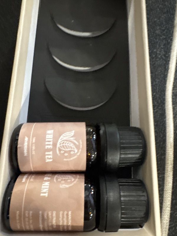 Photo 1 of **MISSING SEVERAL**ONLY 2**Hotel Diffuser Oils Gift Set, ARVIDSSON Luxury Fragrance Oil Blend, Hotel Scent Essential Oils for Diffuser, Jasmine & Mint, White Tea, Citrus Bliss, MyWay, Gift for Women and Men