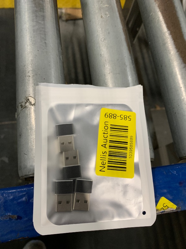 Photo 1 of ????? ???????? USB to USB C Adapter,Type-C Female to A Male Car Charger Converter for Apple Watch Ultra 8 9 10,iPhone 16 15 14 13 Pro Max,Samsung S24,PlayStation 4,AirPods,iPad,Car