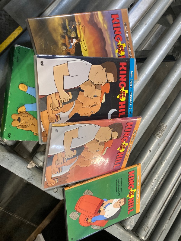 Photo 1 of ** MISSING DISC 3 ** King of the Hill - The Complete Second Season   
