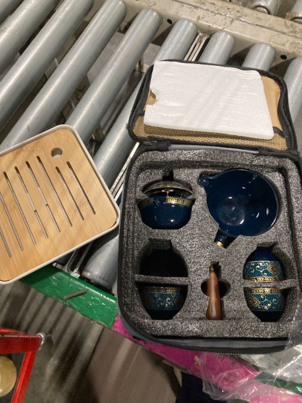 Photo 1 of ***Missing 4 cups***LURRIER Porcelain Chinese Gongfu Tea Set,Portable Teapot Set with 360 Rotation Tea maker and Infuser,Portable All in One Gift Bag for Travel,Home,Gifting,Outdoor and Office (Floral Blue)   ** STAND IS DAMAGED ** 