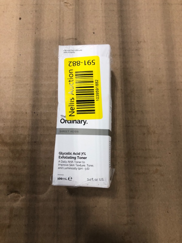 Photo 1 of  *** MISSING TOP *** The Ordinary Glycolic Acid 7% Exfoliating Toner, Brightening and Smoothing Daily Toner for More Even-Looking Skin Tone, 3.4 Fl Oz