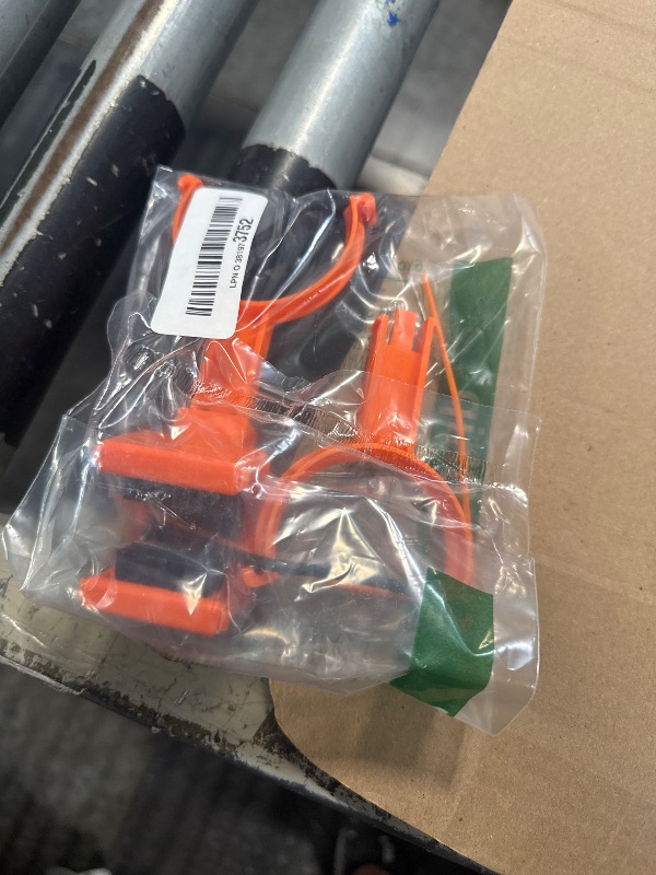 Photo 1 of *****MISSING PICESE****Motorcycle Chain Cleaning Kit, Bike Chain Oiler, Chain Lube Tool Kit for Motorsport Motorcycle, Bike Chain Cleaner, Streetbike Chain Oiler, (Applicable Sizes Include 428, 520, 525, 530 Chains)