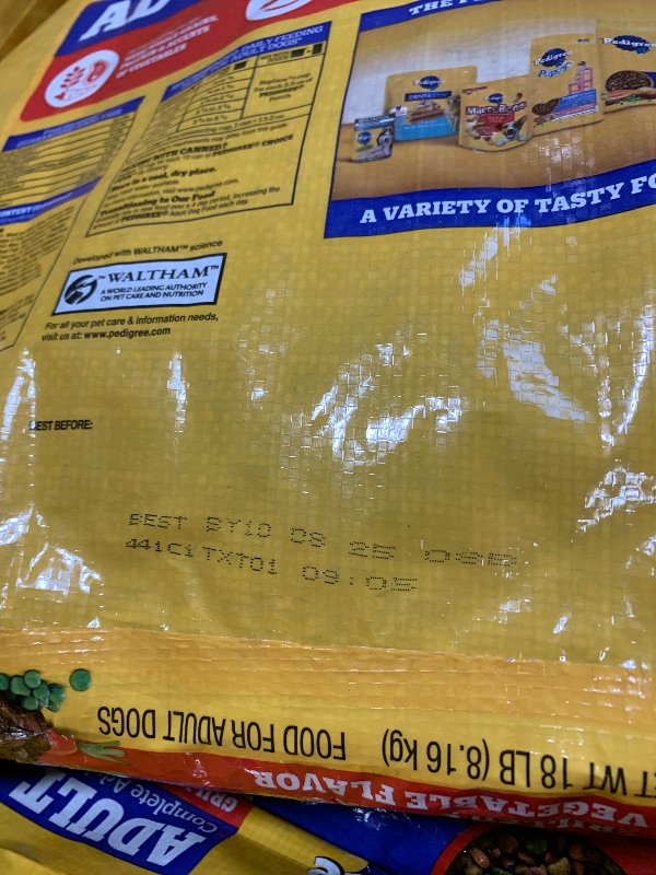 Photo 1 of ** FULL PALETTE - NO RETURNS - LAST SALE ** Pedigree Complete Nutrition Adult Dry Dog Food, Grilled Steak & Vegetable Flavor, 18 lb. Bag ** DIFFERENT EXPIRATION DATES **