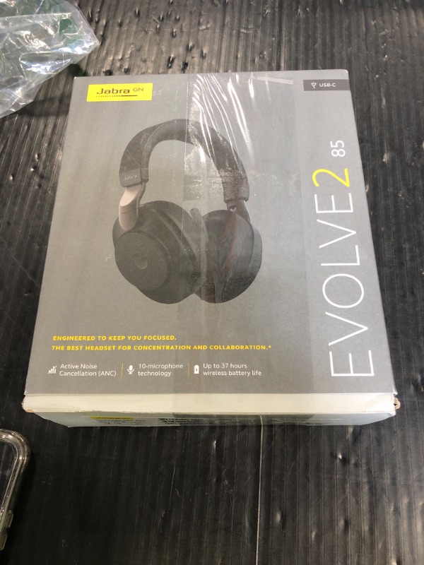 Photo 1 of ** MICROPHONE DAMAGED **     Jabra Evolve2 85 Wireless PC Headset – Noise Cancelling UC Certified Stereo Headphones with Long-Lasting Battery – USB-C Bluetooth Adapter – Black