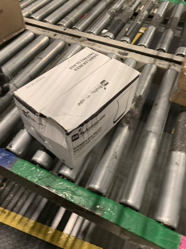 Photo 1 of ****ONLY 2 ****Restaurantware 5 Ounce Beer Tasting Glasses Set Of 6 Wide Rim Beer Flight Glasses - Fine-Blown Tempered Rim Heavy Base Dishwasher-Safe Clear Glass Mini Beer Glasses For Beers Ales or Samples