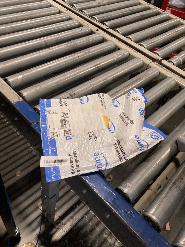 Photo 1 of Sensitive Skin Hypoallergenic Conditioner for Pets - Fur Detangling, Nourishment & Hydration, All Ages Pet Grooming Products, Horse, Cat Dog Bath Supplies - Vegan, Paraben-Free - 10.6oz - PUREZA PET