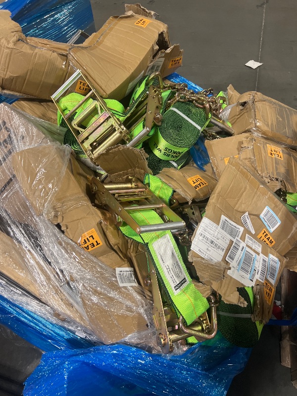 Photo 1 of *** WHOLE PALLET *** Mimanchi 4inch 40ft Ratchet Straps with Chain Extension Ends,8 Pack,Heavy Duty Tie Down Straps with Grade 70 Chain Hook, Flatbed Equipment for Trucks and Trailers Cargo Control + Sectional Couch Part Under Missing Parts and Used
