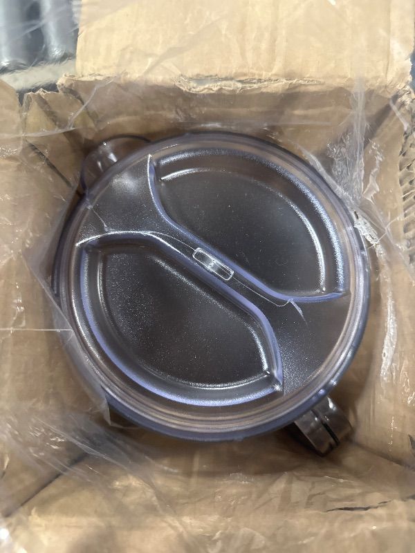 Photo 1 of **LID HAS A CRACK** G.E.T. Heavy-Duty 1 Gallon Plastic Pitcher with Lid, Clear, BPA Free