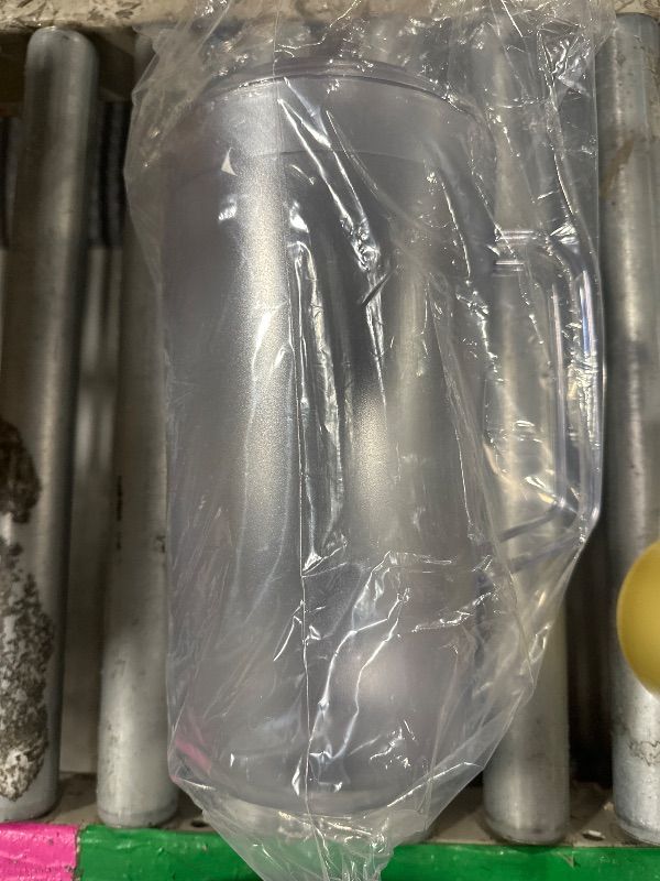 Photo 1 of **LID HAS A CRACK** G.E.T. Heavy-Duty 1 Gallon Plastic Pitcher with Lid, Clear, BPA Free