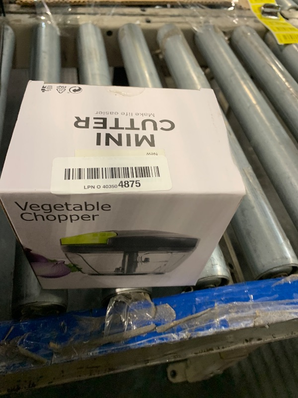 Photo 1 of Ourokhome Manual Food Processor Vegetable Chopper, Portable Hand Pull String Garlic Mincer Onion Cutter for Veggies, Ginger, Fruits, Nuts, Herbs, etc., 500ml, Grey