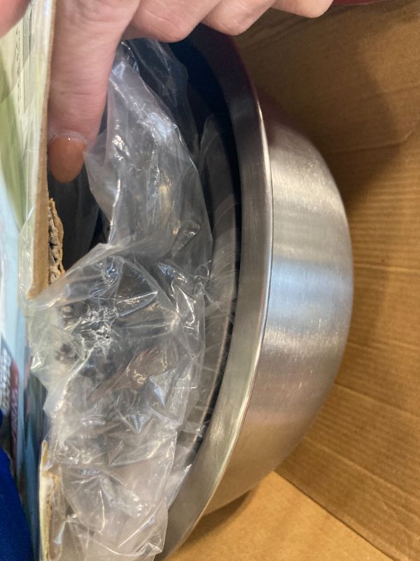 Photo 1 of *INCOMPLETE SET AND USED*Stainless Steel Mixing Bowls Set with Lids, Home Kitchen Cooking Essentials Household Must Haves for Baking, 5 Pieces,