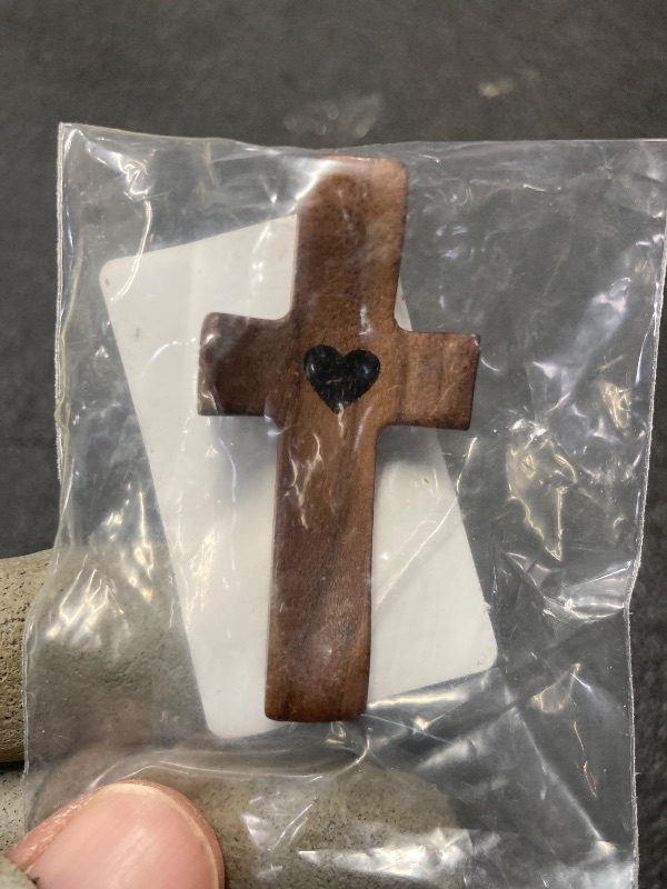 Photo 1 of 1 mini wooden cross