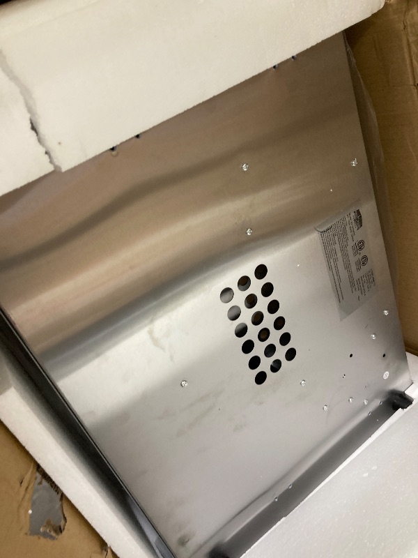 Photo 1 of ***PARTS ONLY****Great Northern Popcorn Midway Marvel Countertop Popcorn Machine 7 Gallon Popper-16oz Kettle, Old Maids Drawer, Warming Tray, Scoop, 16 Ounce, Silver/red