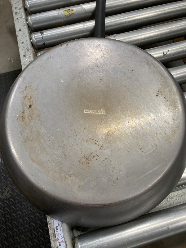 Photo 1 of Restaurantware 16" Fry Pan/ Large Skillet ***(ORIGINAL STOCK PHOTO NOT AVAILABLE, SOME SCUFFS/SCRATCHES, ADDITIONAL CLEANING NEEDED, NOT IN BOX, NO PACKAGING)***