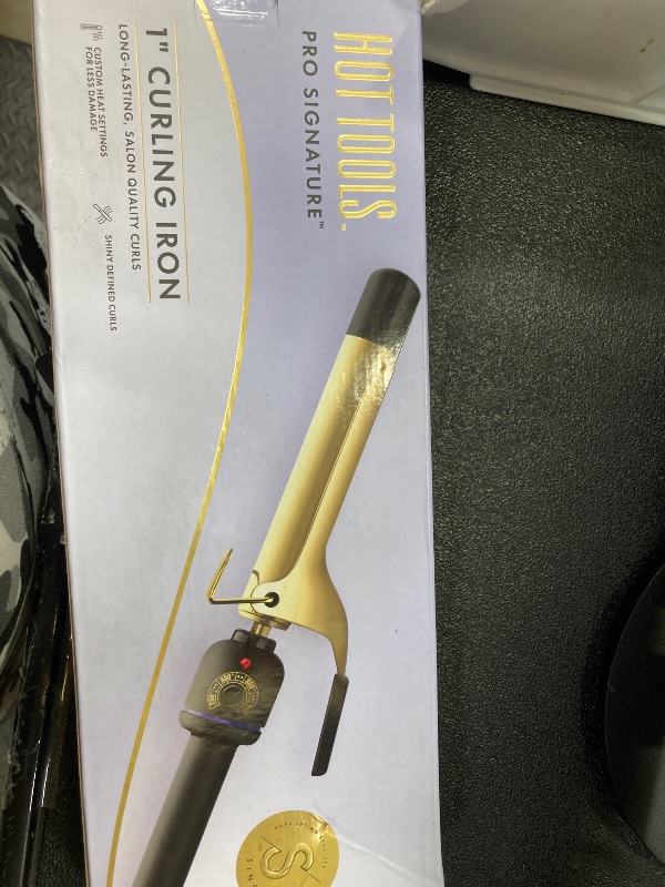 Photo 1 of 1 curling Iron