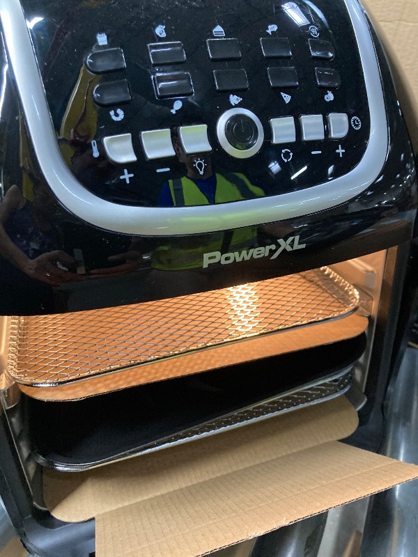 Photo 1 of ****OUT  PLASTIC PART IS BROKEN BUT IT WORKS  PARTS ONLY ,  BRAND NEW ITEM DRIPPEN PANS AND 3 TRAYS*****PowerXL Vortex Air Fryer Pro Plus 10 Quart Capacity, Black, 1700 Watts,
 