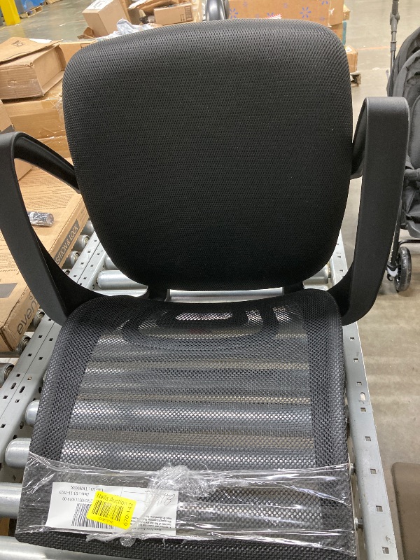 Photo 1 of ***MISSING ONE WHEEL***Home Office Chair Ergonomic Desk Chair Mesh Computer Chair with Lumbar Support Armrest Executive Rolling Swivel Adjustable Mid Back Task Chair for Women Adults, Black
