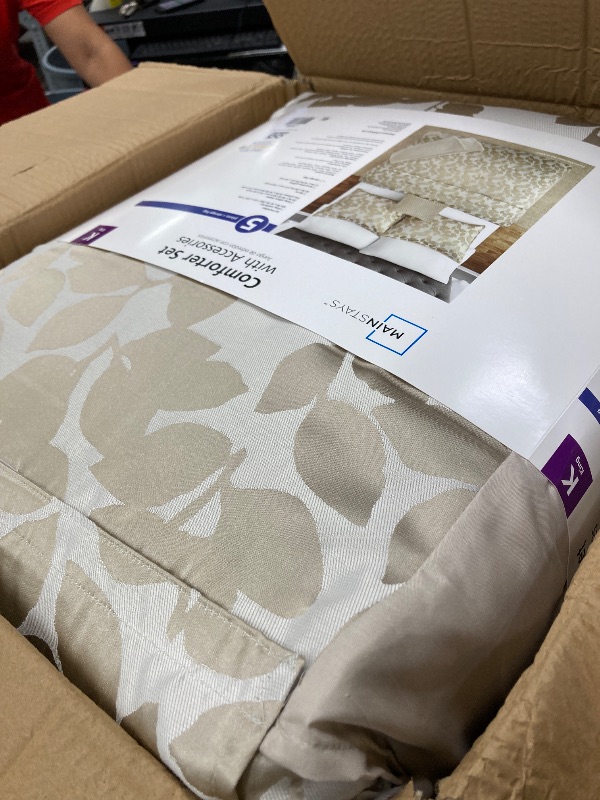 Photo 1 of 2 Mainstays 5-Piece Gold Floral Comforter Set King
