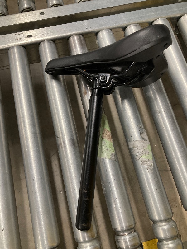 Photo 1 of ***Bike Parts Only*** Seat & Petals for UBesGoo 26" Lightweight Explorer Mountain Bike