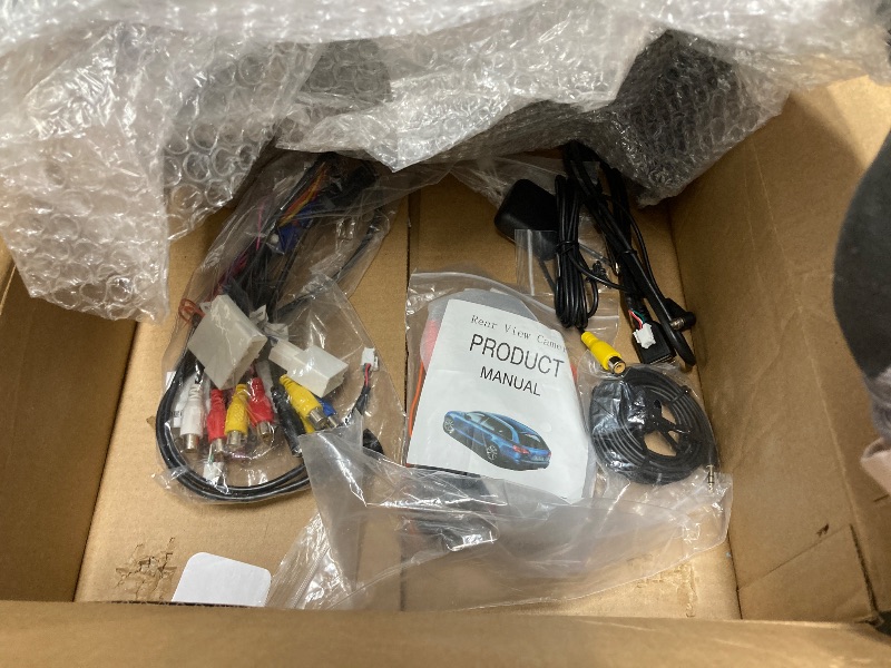 Photo 1 of ?2+64GB Wireless Carplay Radio Android 13? for Toyota Camry 2012-2014 Fuluku with Carplay Android Auto, 10.1 Inch Touch Screen Car Stereo GPS/WiFi/32EQ DSP/Bluetooth 5.0/SWC/Mic Backup Cam