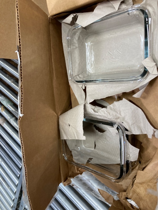 Photo 1 of **THE 2 LARGE SQUARE CONTAINERS ARE MISSING/2 LIDS HAVE MINOR DAMAGE**Snapware Total Solutions (12 Pack, 1, 2 & 4 Cup) Glass Food Storage Containers Set, Airtight & Leakproof Locking BPA-Free Lids, Freezer Dishwasher Microwave Safe