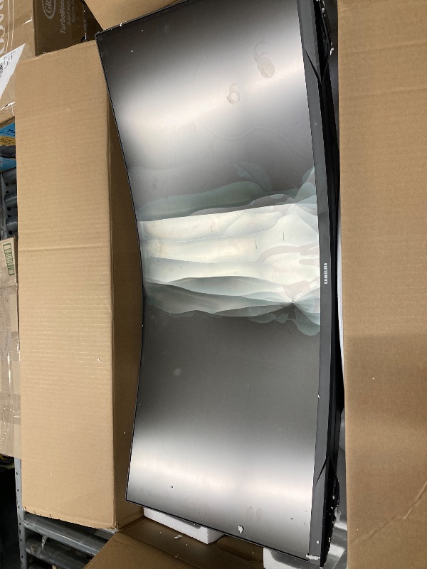Photo 1 of **PARTS ONLY** Samsung 34' Odyssey G5 Ultra-Wide Gaming Monitor with 1000R Curved Screen, 165Hz, 1ms, FreeSync Premium, Large Display, Eye Comfort, Multiple Ports, WQHD, LC34G55TWWNXZA, Black