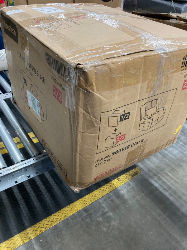 Photo 1 of ***BOX 1 OF 2 ONLY****


Yaheetech Large Electric Power Lift Recliner Chair, PU Leather Massage Chair with Heat and USB Port for Elderly, Ergonomic Lounge Chair with 2 Cup Holders Side Pockets, Overstuffed Wide Single Sofa